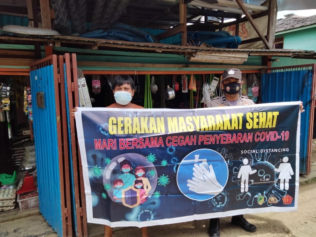 Polsek Gunung Purei Imbau Warga Jaga Kebersihan Lingkungan