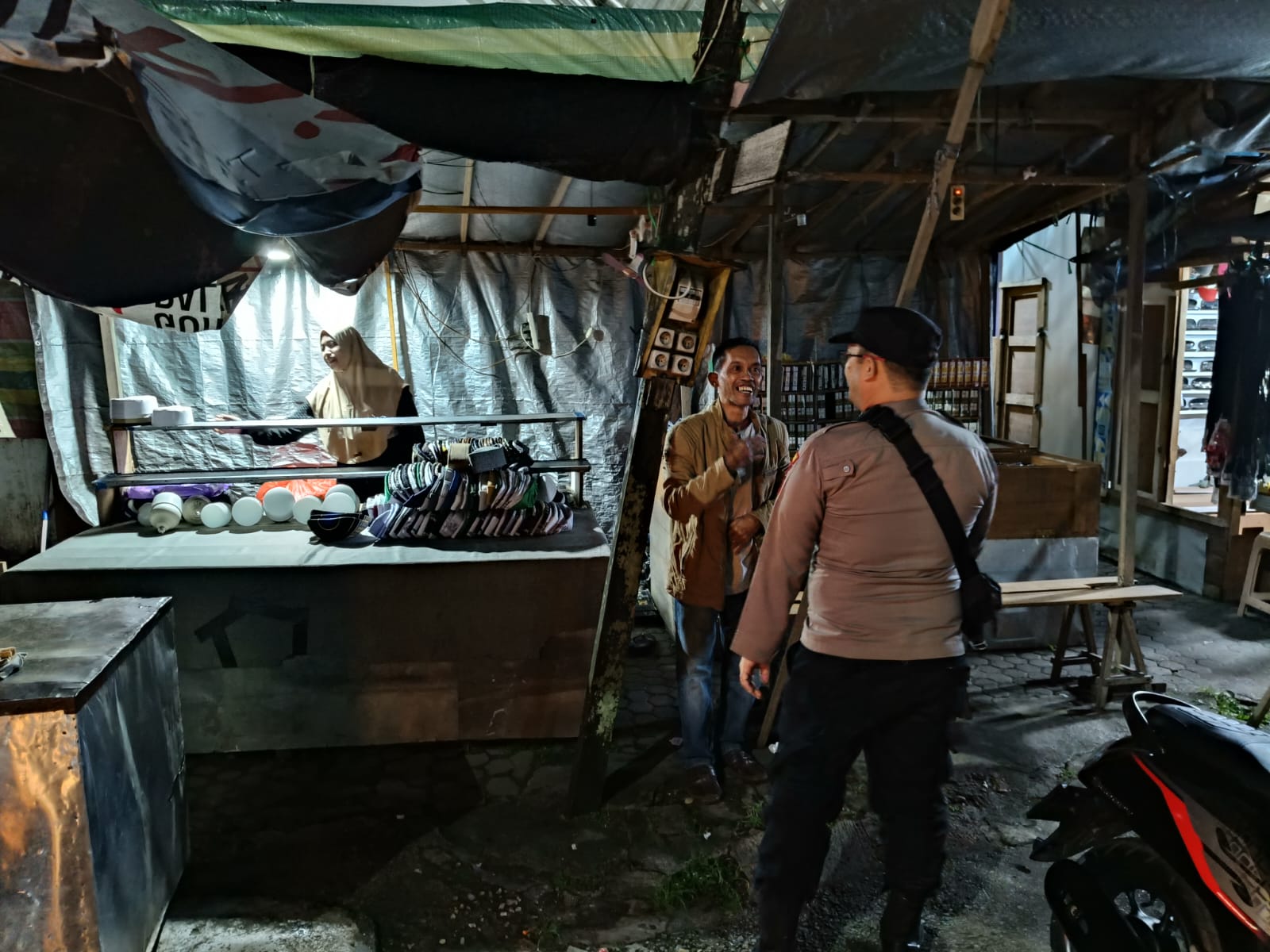 Hindari Terjadinya Aktivitas Remaja Yang Merugikan, Polsek Teweh Tengah Sosialisasikan Masalah Kenakalan Remaja Kepada Masyarakat