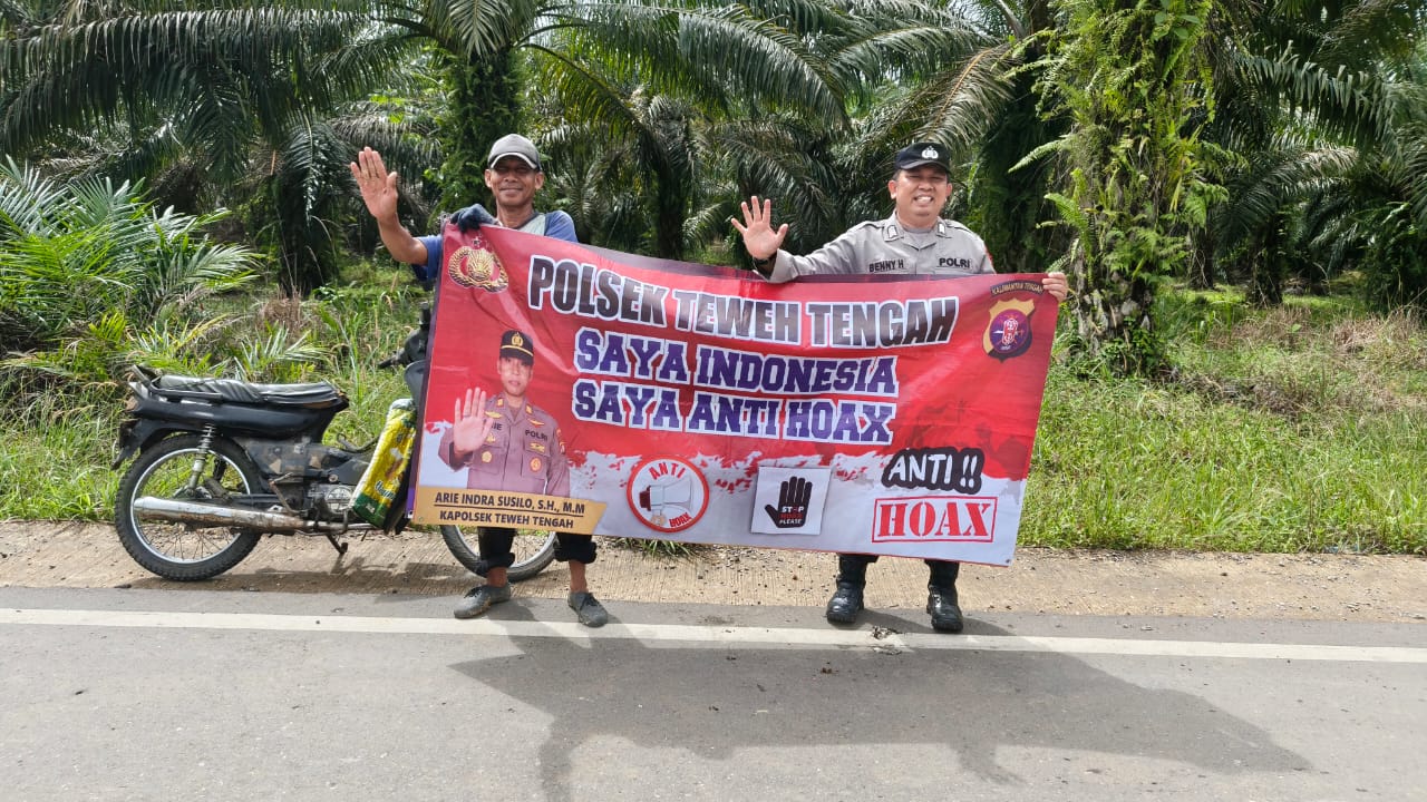 Sapu Bersih Berita Hoax, Polsek Teweh Tengah Sampaikan Stop Hoax Kepada Warga