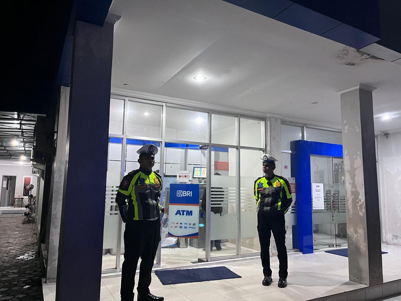 Piket Sat Lantas Patroli di Objek Vital diwilkum Polres Lamandau