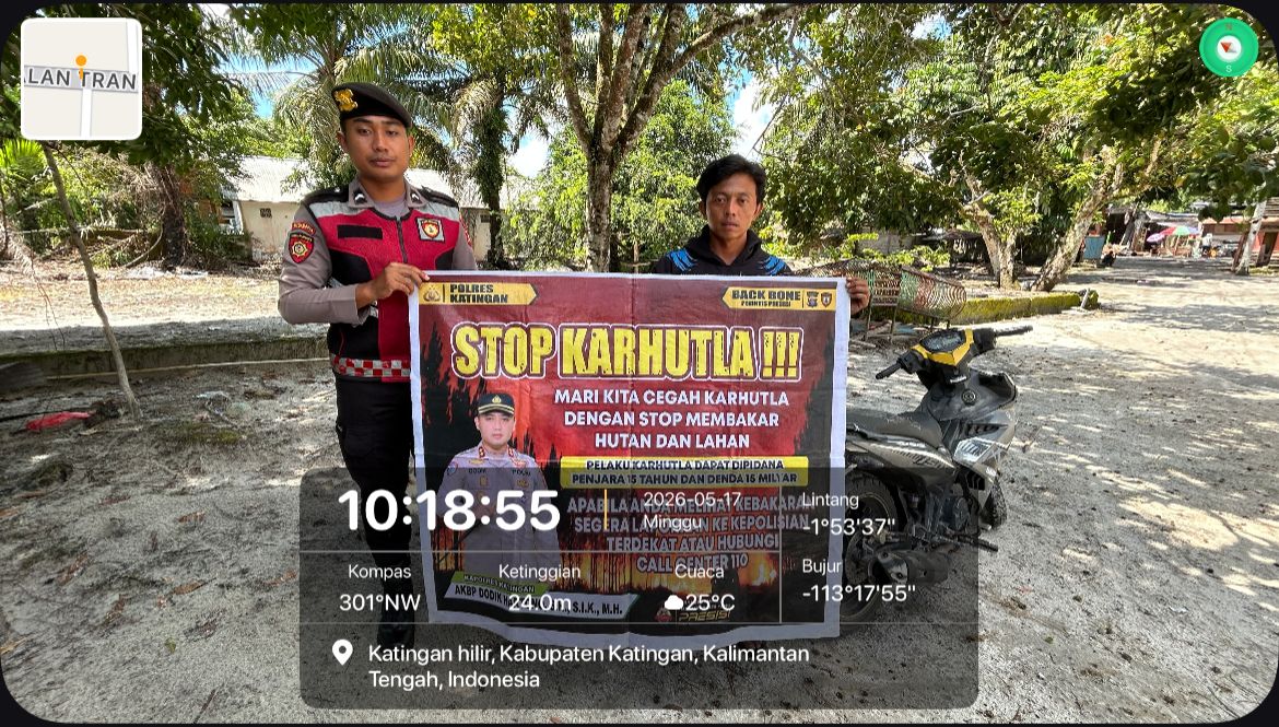 Personel Samapta Polres Katingan Sosialisasikan Pencegahan Karhutla kepada Masyarakat Desa Hampalit.