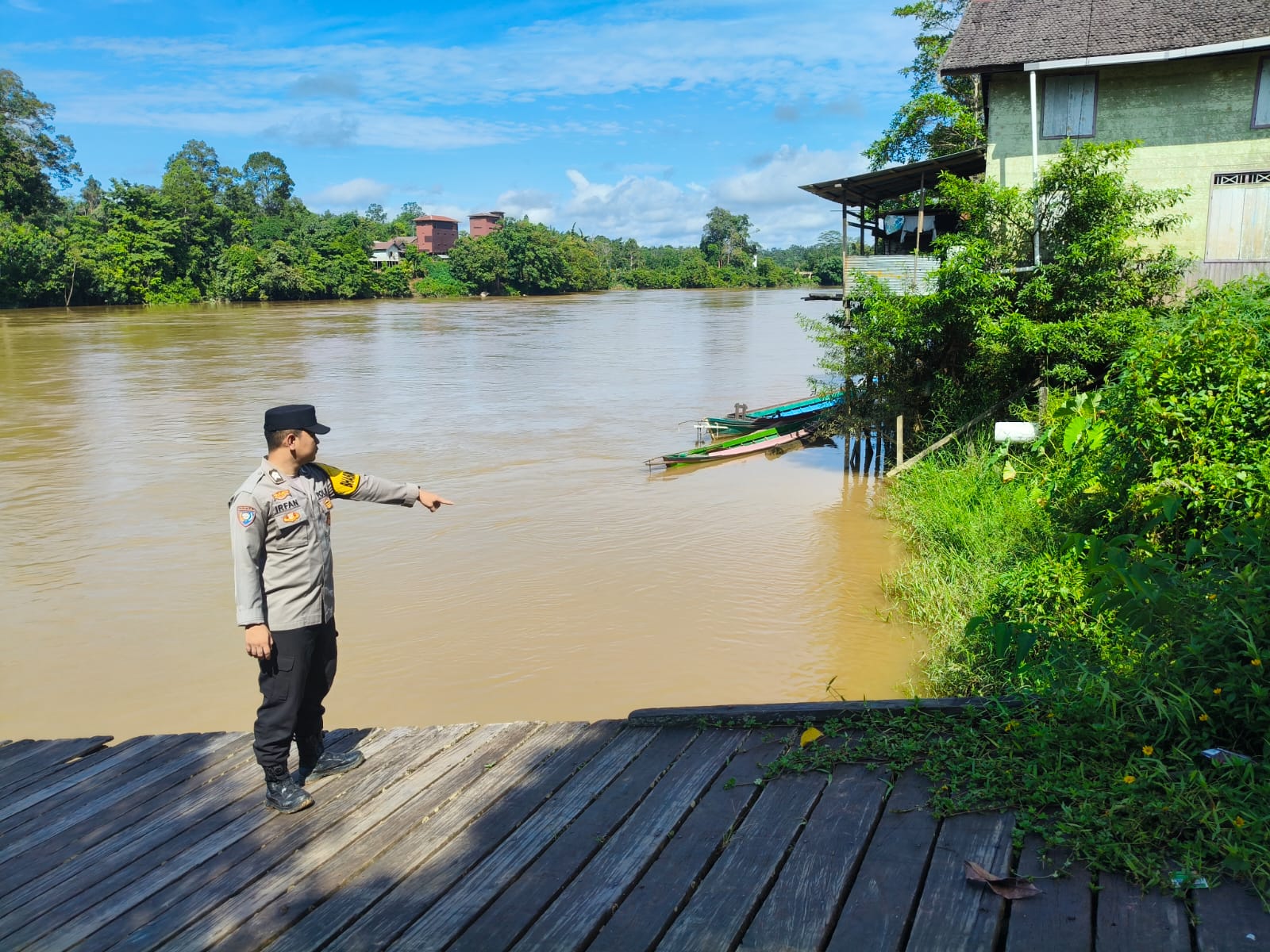 Polsek Marikit Monitoring Debit Air DAS Katingan, Antisipasi Banjir