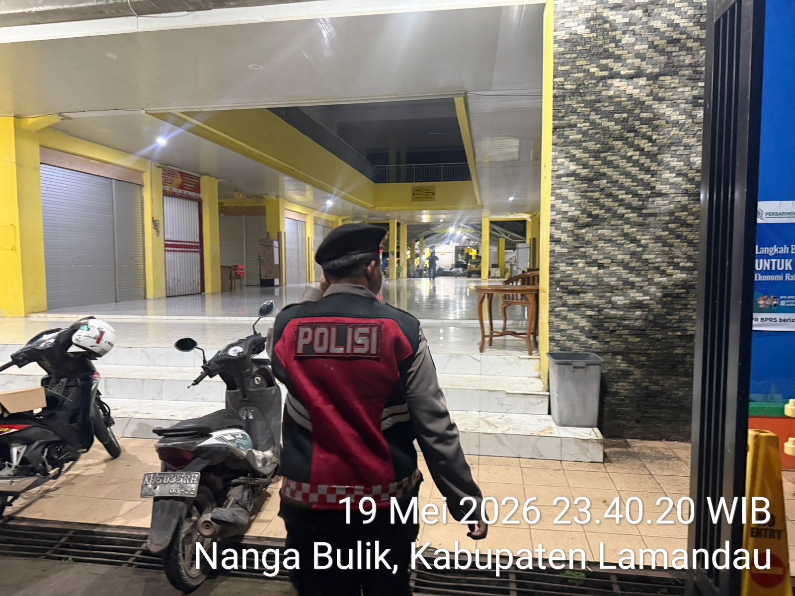 Sat Samapta Laksanakan Sambang Ke Pertokoan