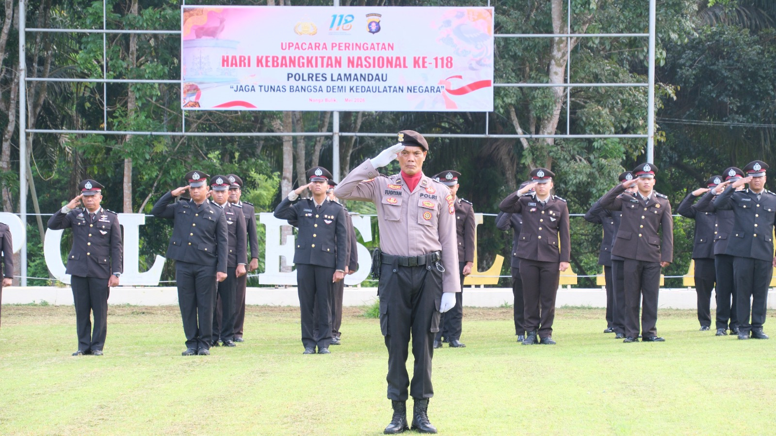 Kapolres Lamandau Pimpin Upacara Hari Kebangkitan Nasional ke-118, Gaungkan Semangat Jaga Tunas Bangsa Demi Kedaulatan Negara