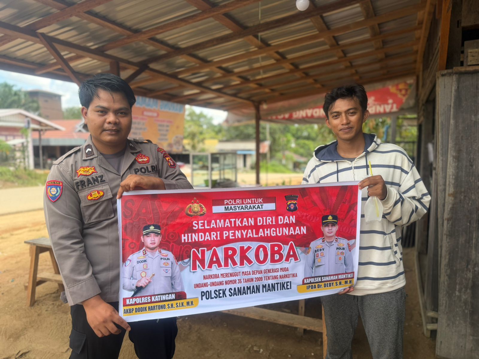 Bhabinkamtibmas Desa Tumbang Kaman Sosialisasi Bahaya penyalahgunaan Narkoba.
