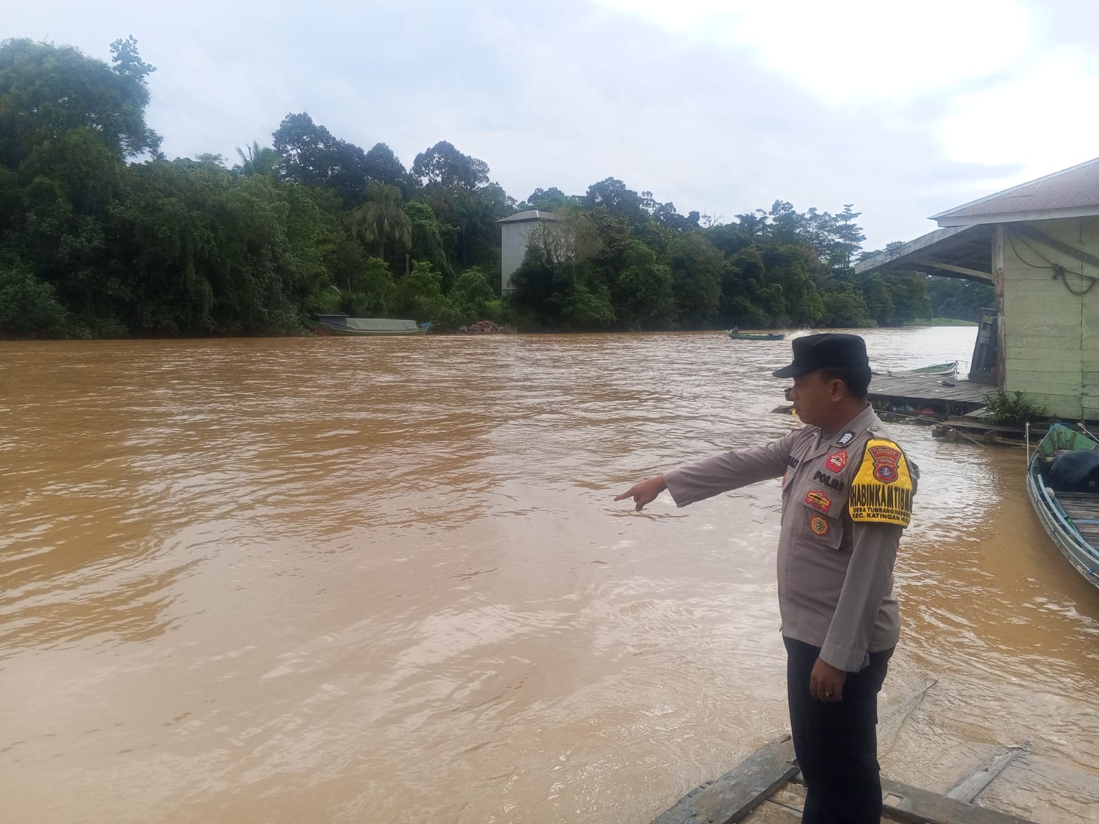 Debit Air terpantau mengalami kenaikan, Polsek Katingan Hulu Imbau Warga agar tetap waspada.