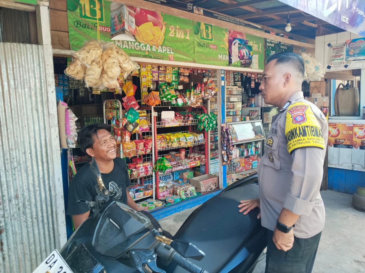 Perkuat Kamtibmas, Polsek Katingan Tengah Sambangi Warga