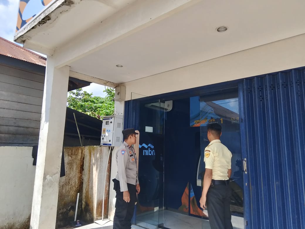 Polsek Bulik sambangi bank dan ATM, pastikan situasi kamtibmas tetap kondusif