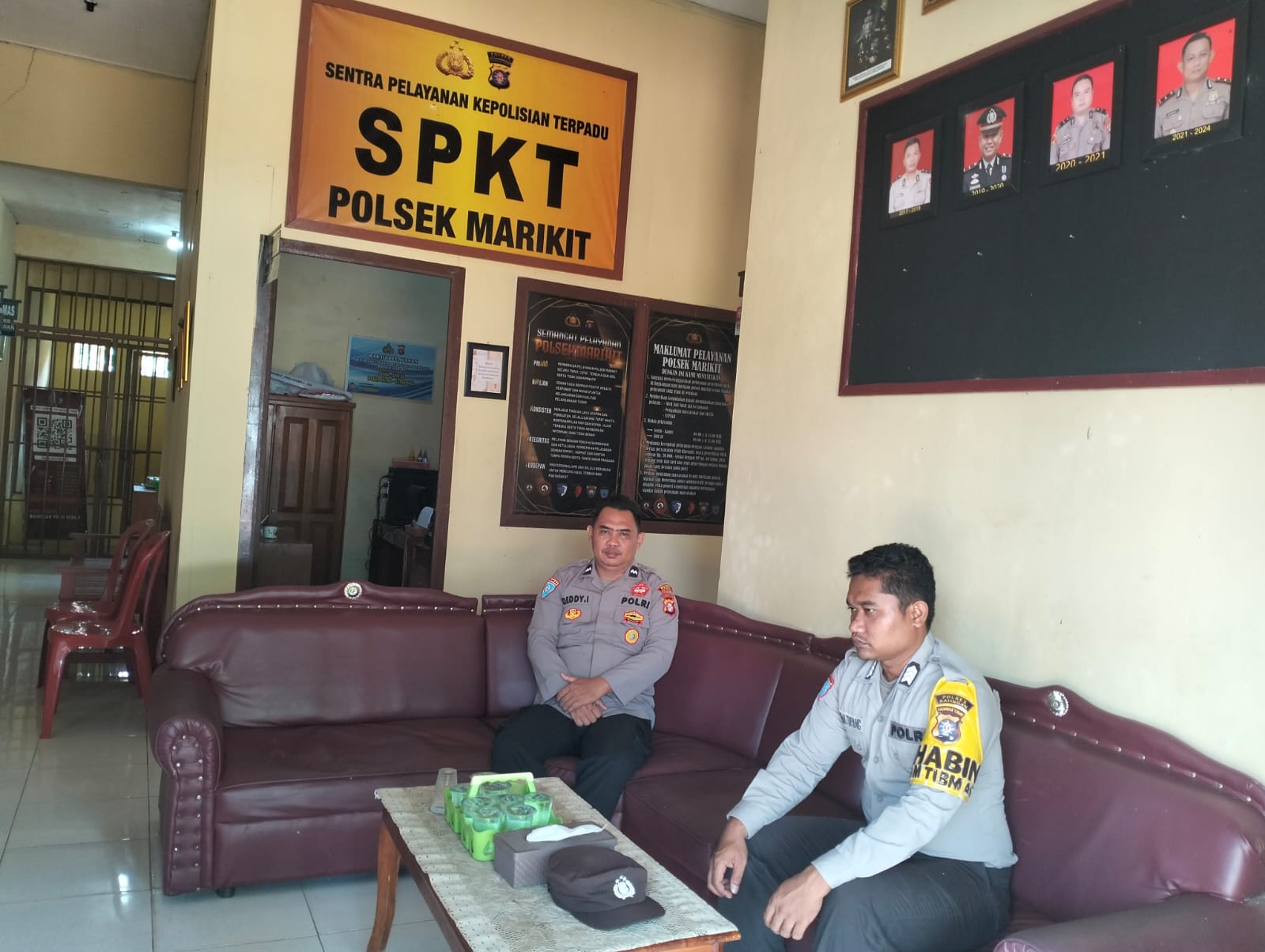 Personil Polsek Marikit Stand By di Mako Penjagaan.