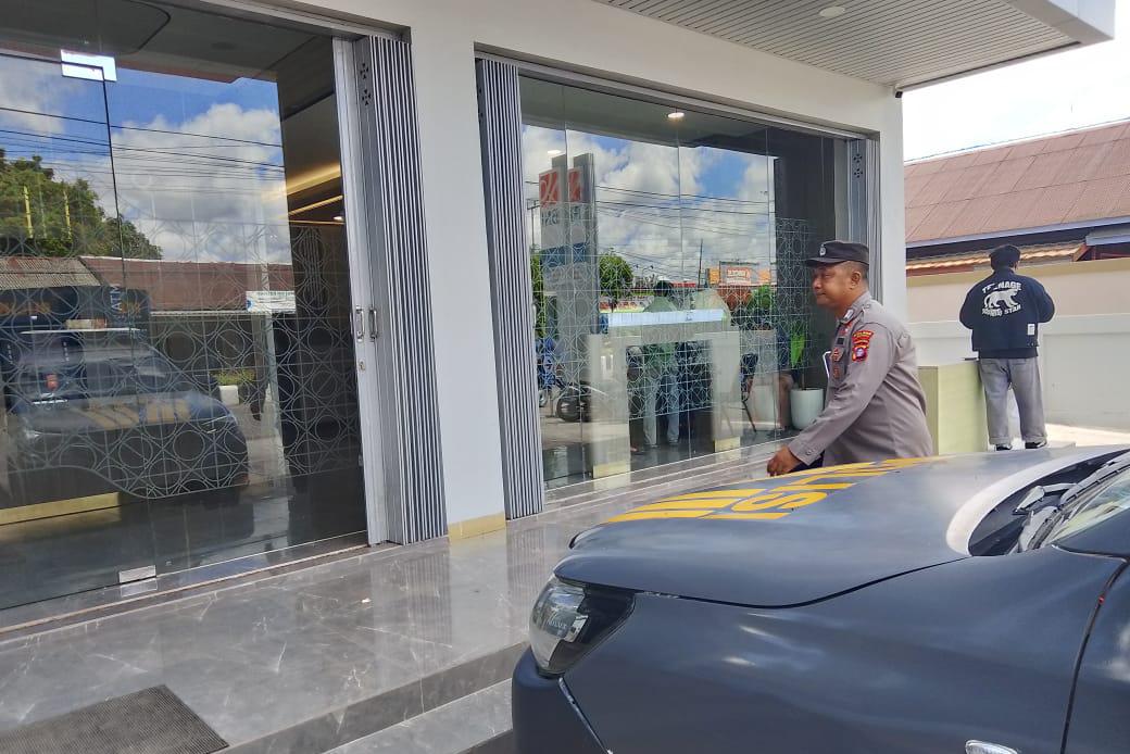 Patroli Sambang ke Bank dan ATM, Polsek Bulik Perkuat Upaya Pencegahan Kejahatan