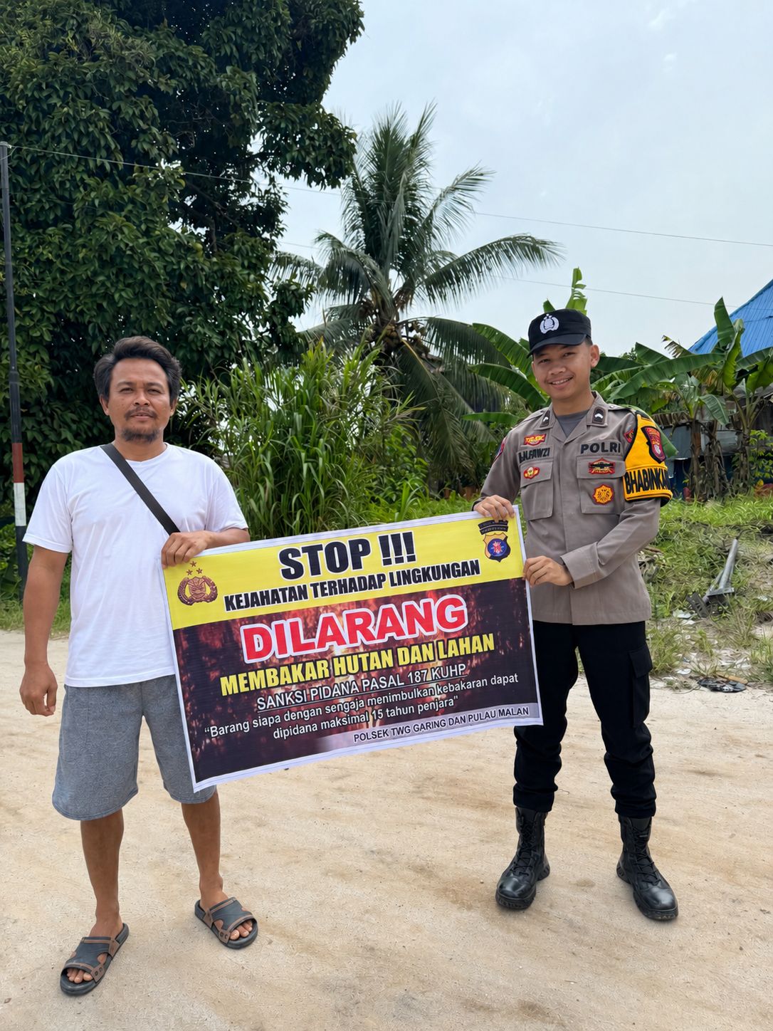 Ciptakan lingkungan sehat Polsek Tws Garing dan Pulau Malan sosialisasi Stop Karhutla.
