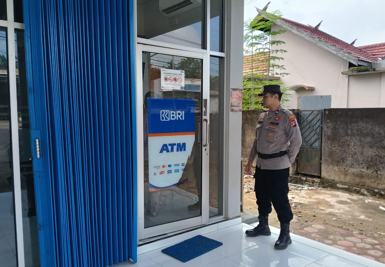 Polda Kalteng, Polres Lamandau, Polsek Sematu Jaya. melaksanakan giat patroli untuk mengantisipasi maraknya aksi tindak kejahatan terutama antisipasi curas, curat dan curanmor (3C)
