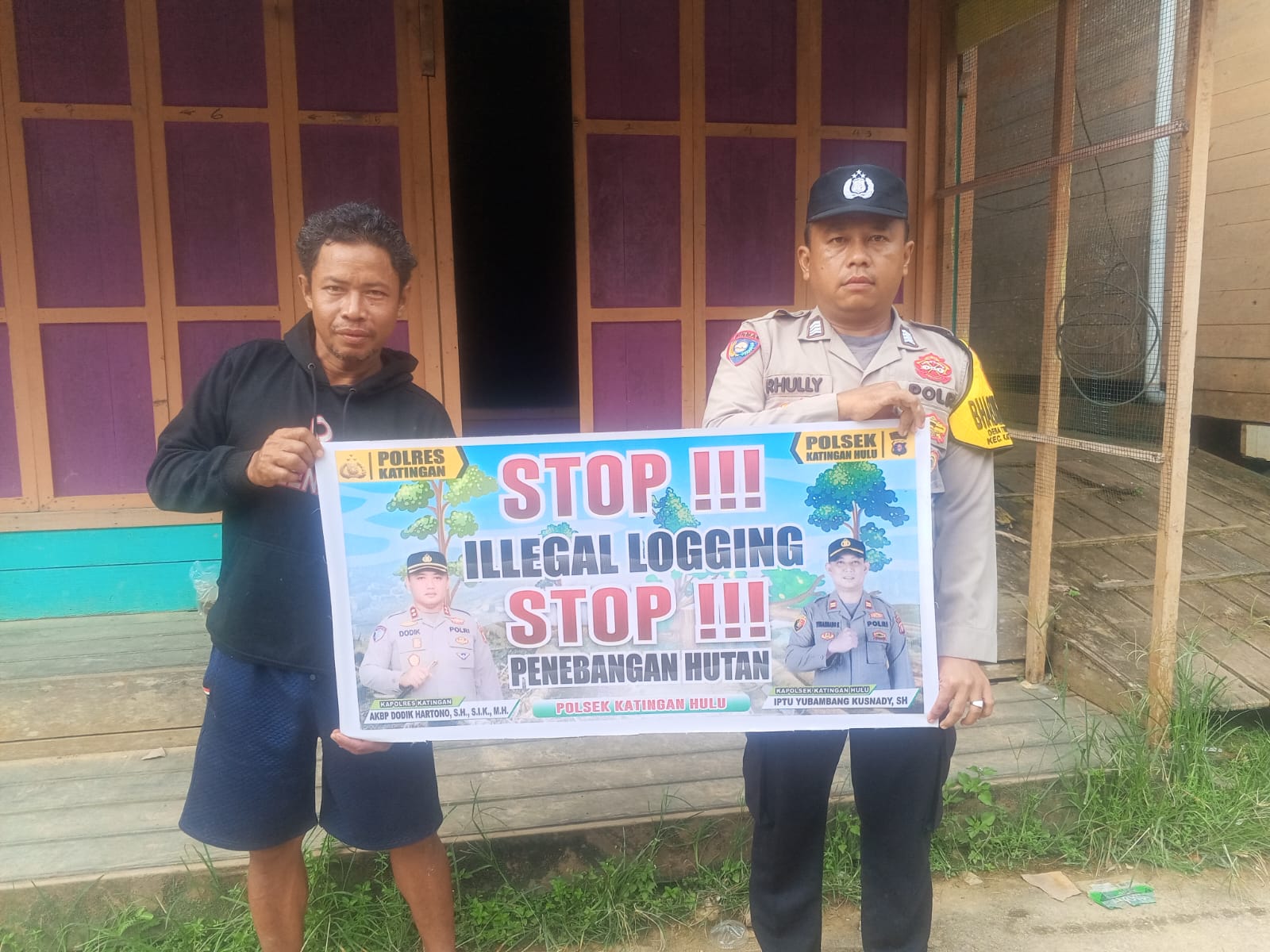 Upaya Pencegahan Penebangan Hutan secara Liar (Ilegal Logging), Bhabinkamtibmas sosialisasi kepada masyarakat.