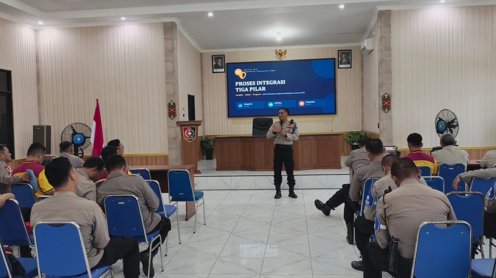SPN Polda Kalteng Gelar Sosialisasi Kurikulum Outcome Based Education (OBE) untuk Tingkatkan Kualitas PembelajaranMenulis