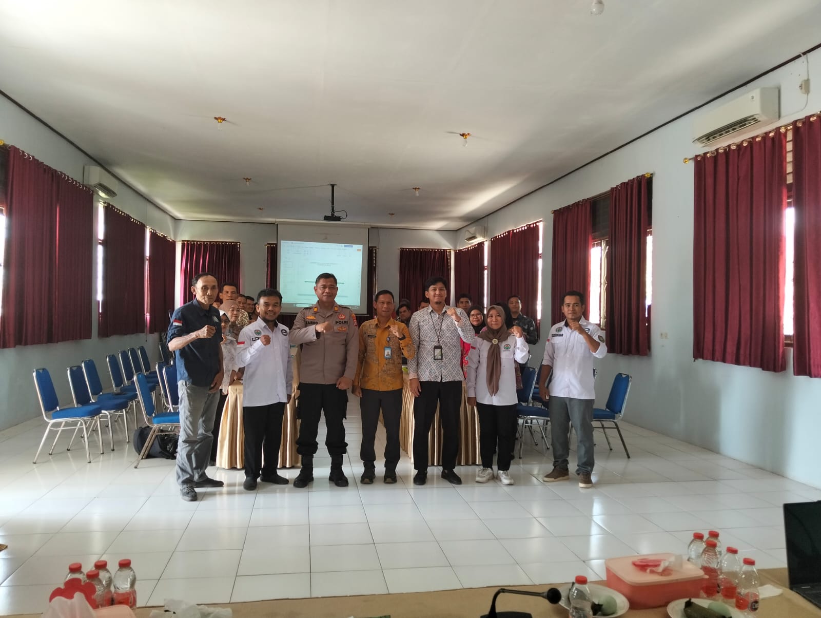 Kapolsek Bulik Hadiri Rakor dan Evaluasi BUMDes Serta Antisipasi Karhutla