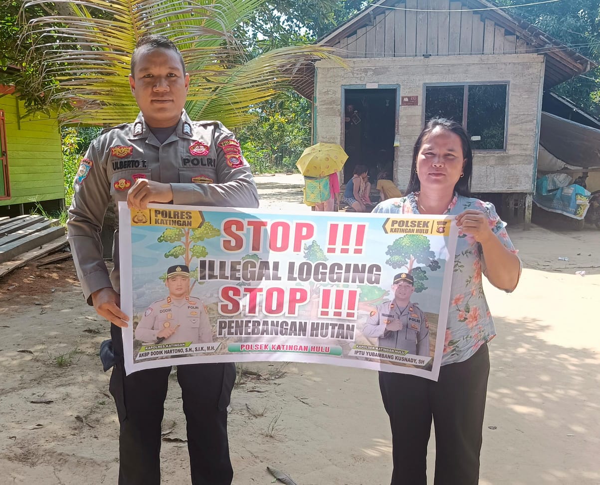 Upaya Pencegahan Penebangan Hutan secara Liar (Ilegal Logging), Bhabinkamtibmas sosialisasi kepada masyarakat.