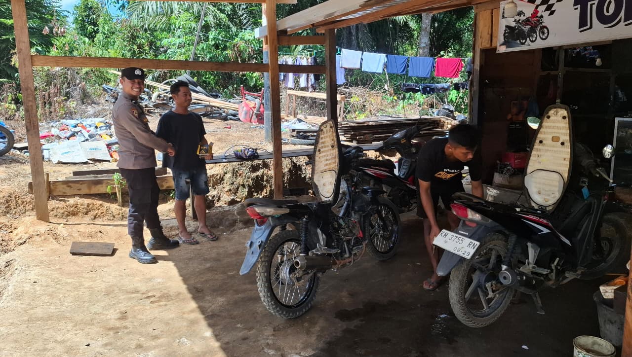 Polsek Lamandau Sambangi Bengkel, Perkuat Kemitraan dan Jaga Kamtibmas