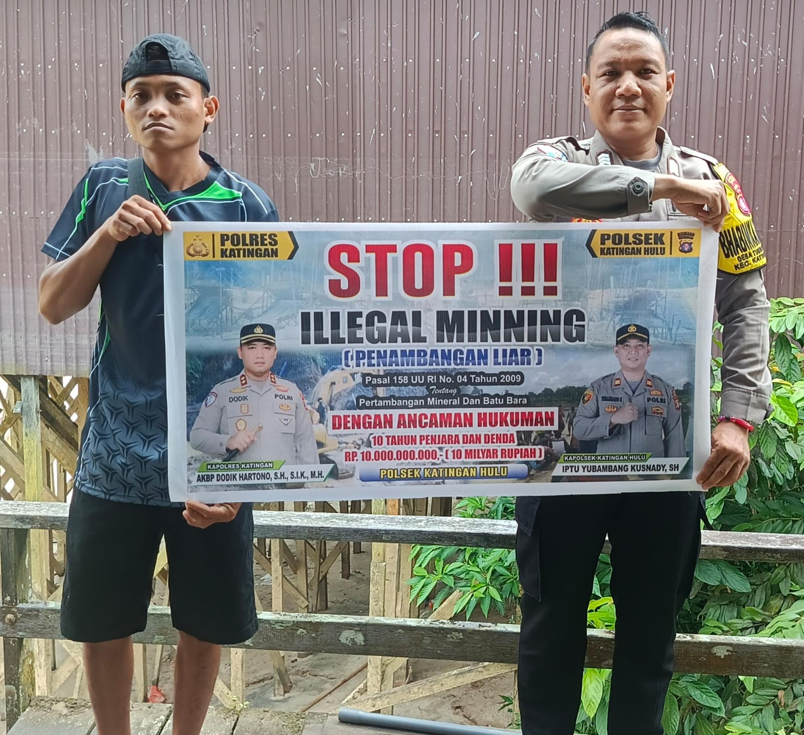 Upaya pencegahan Penambangan Emas Tanpa Ijin (PETI) di Kecamatan Katingan Hulu dan Bukit Raya, Bhabinkamtibmas sosialisasi kepada masyarakat.