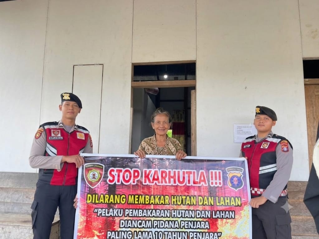 Sat Samapta Polres Lamandau Sosialisasikan Stop Karhutla kepada Masyarakat