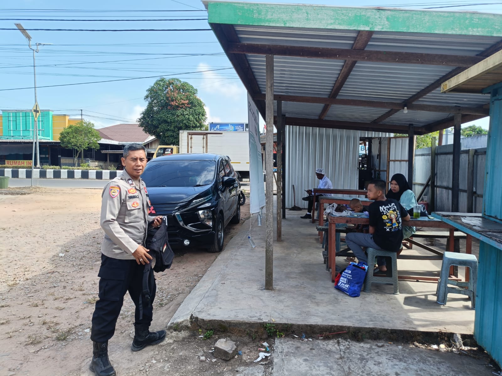 Polsek Bulik Sambangi Masyarakat, Perkuat Kemitraan dan Jaga Kamtibmas