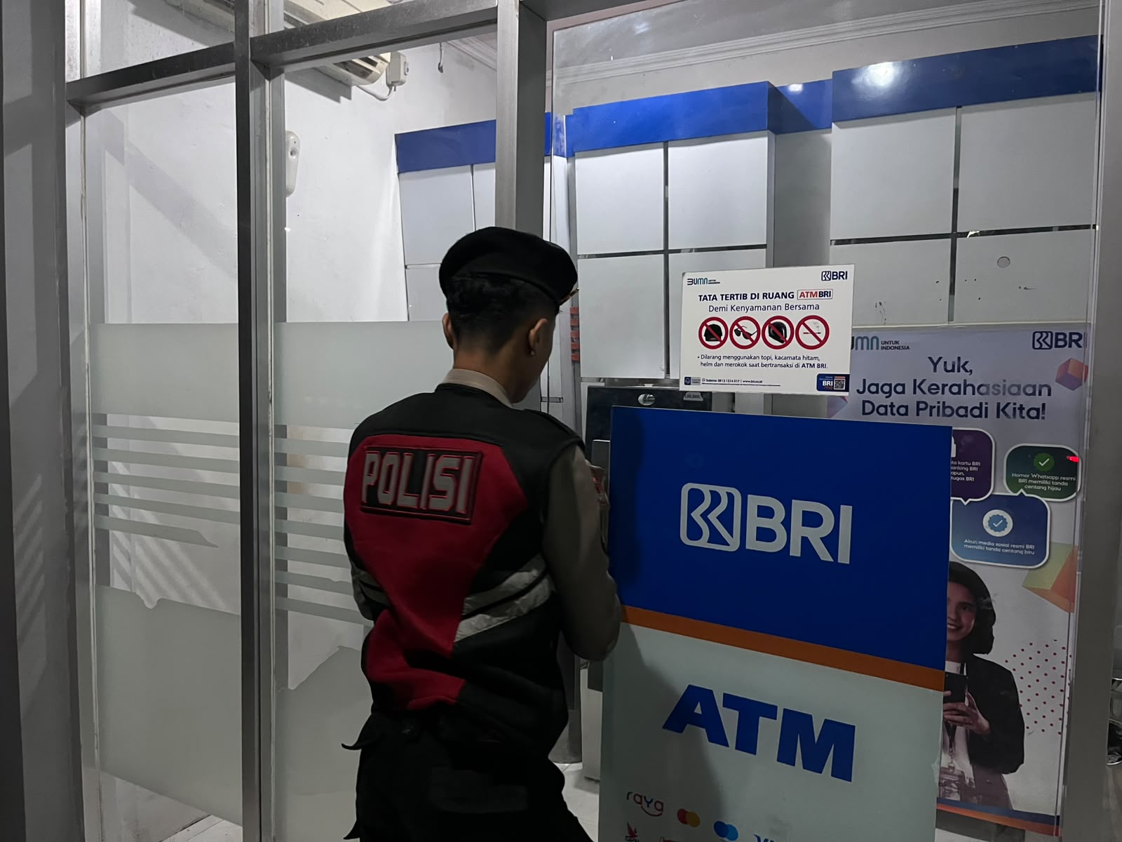 Sat Samapta Polres Lamandau Patroli ATM, Antisipasi Gangguan Kamtibmas