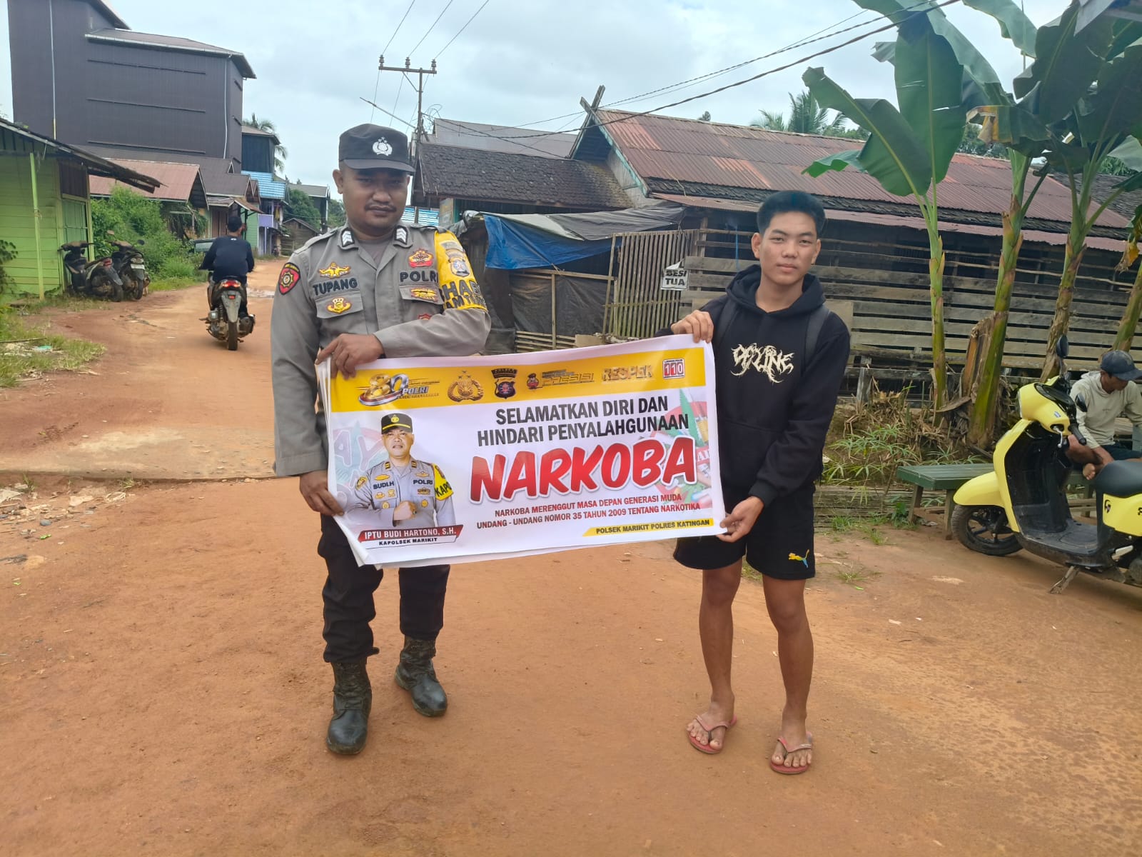 TOLAK NARKOBA, POLSEK MARIKIT SOSIALISASI BAHAYA NAPZA KE MASYARAKAT KEC. MARIKIT, KAB. KATINGAN