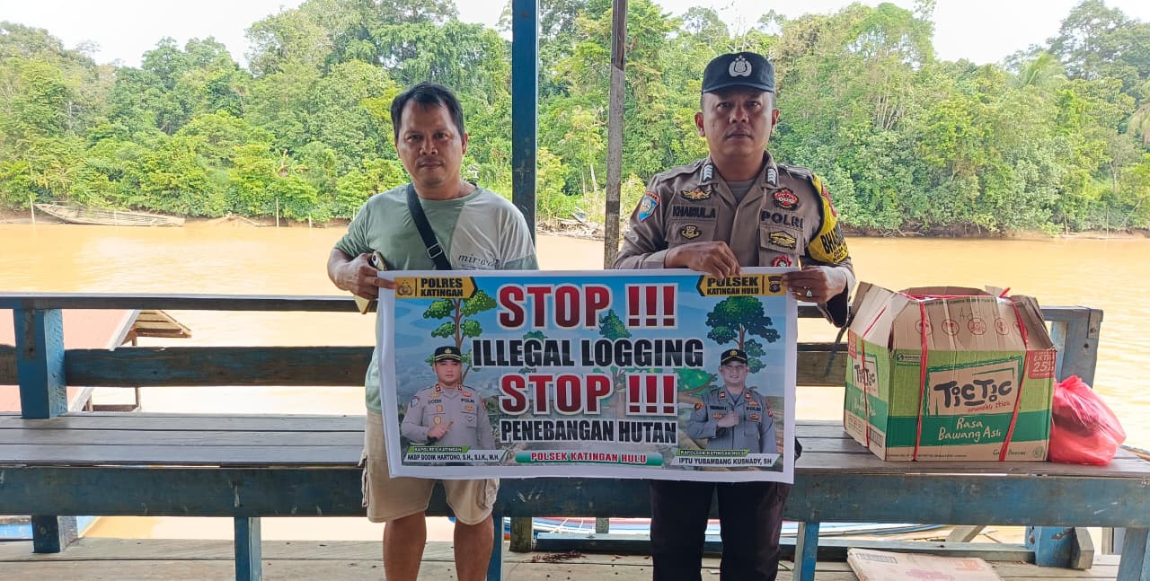 Upaya Pencegahan Penebangan Hutan secara Liar (Ilegal Logging), Bhabinkamtibmas sosialisasi kepada masyarakat.