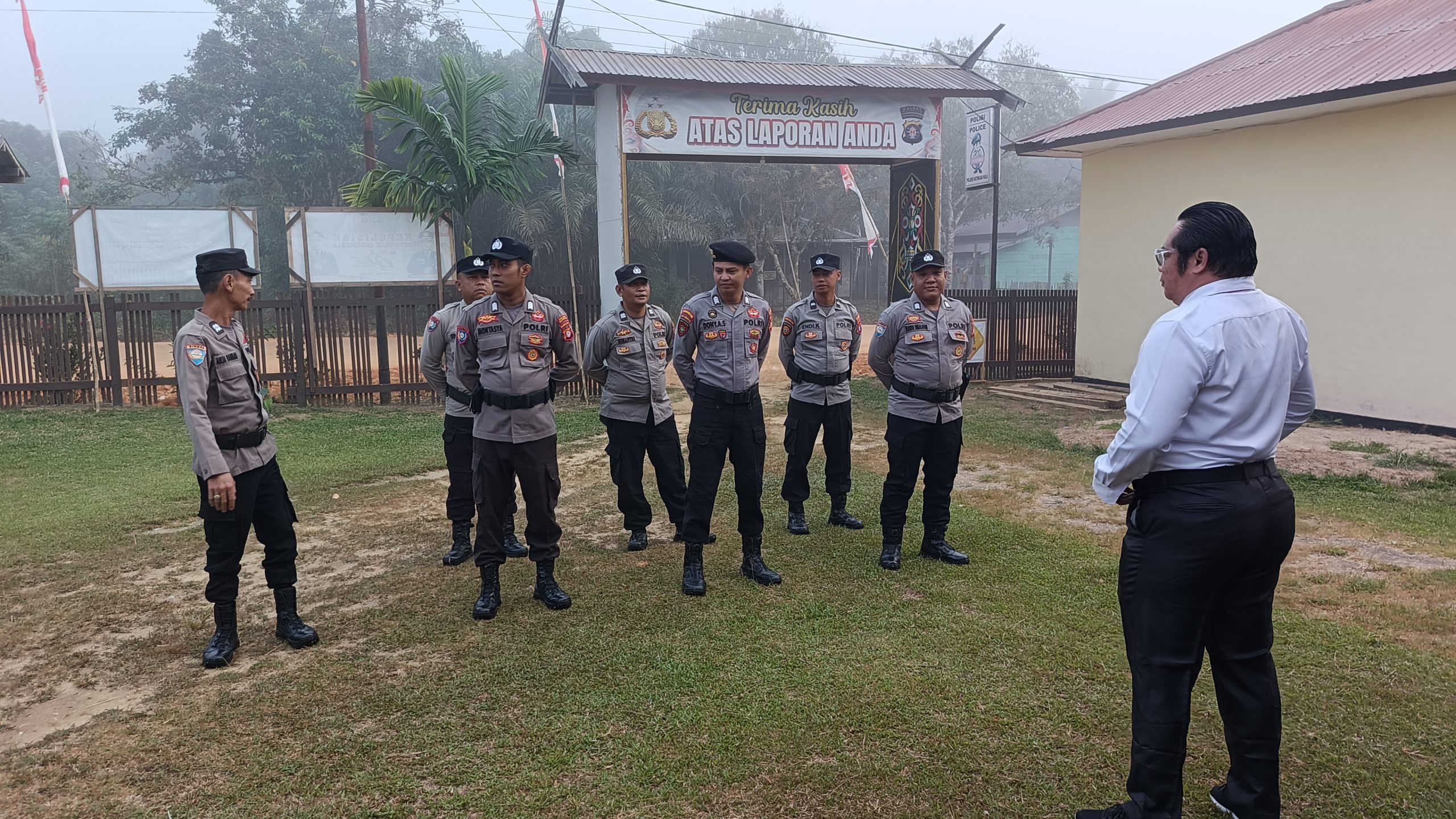 Apel Pagi, Polsek Katingan Hulu Cek Kesiapan Personel Sebelum Bertugas.